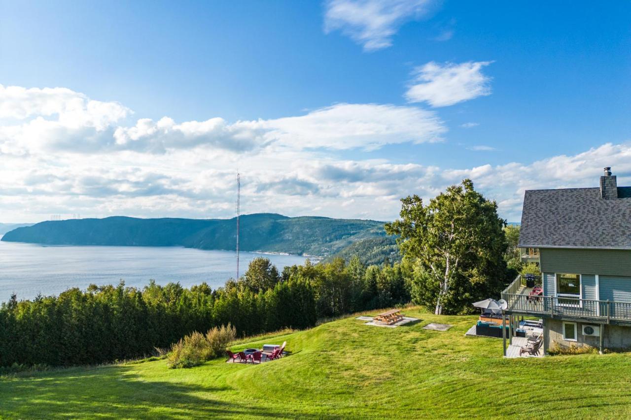Montfjord - Chalets, Vue Spectaculaire Et Spa. Chantafjord #4 Sacre-Coeur المظهر الخارجي الصورة