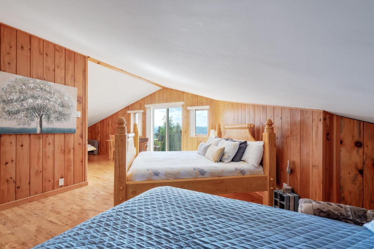 Montfjord - Chalets, Vue Spectaculaire Et Spa. Chantafjord #4 Sacre-Coeur المظهر الخارجي الصورة