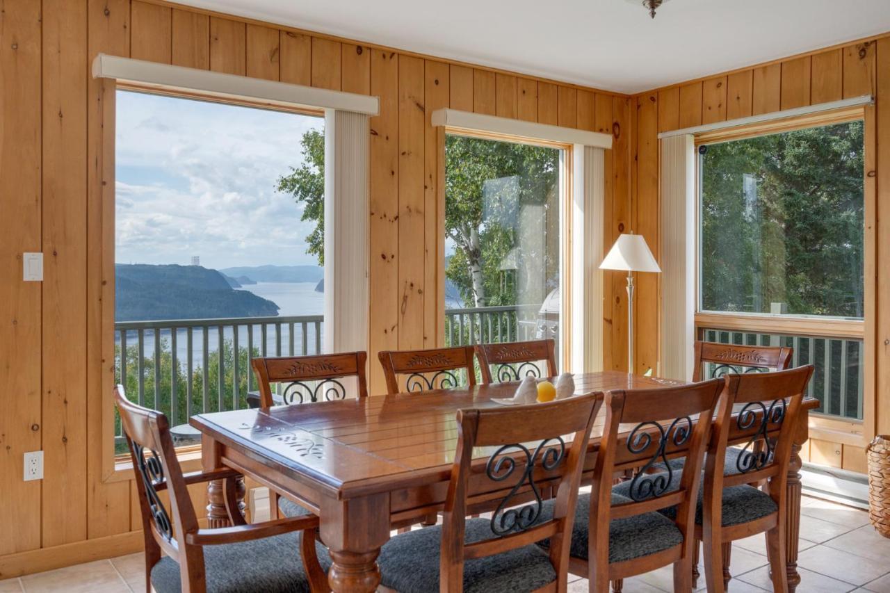 Montfjord - Chalets, Vue Spectaculaire Et Spa. Chantafjord #4 Sacre-Coeur المظهر الخارجي الصورة